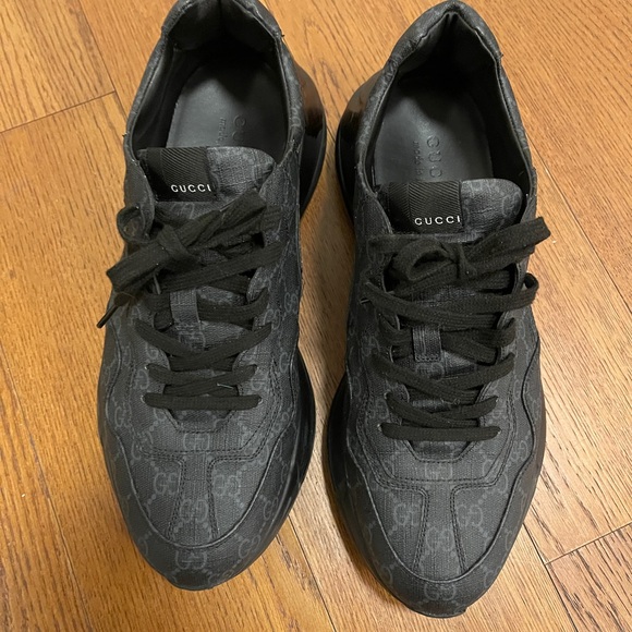 Gucci Black Rython Monogram Sneakers - Picture 2 of 6